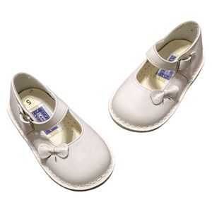 L’Amour baby girls  leather Mary Jane shoes size 5
